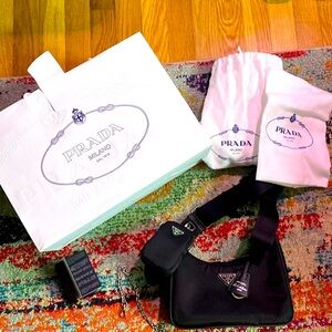 NIB Prada Re-Edition 2005 Re-Nylon bag